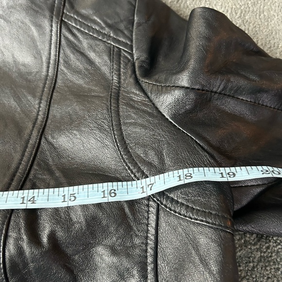 Women's 100% Vintage Leather Jacket - Picture 6 of 7